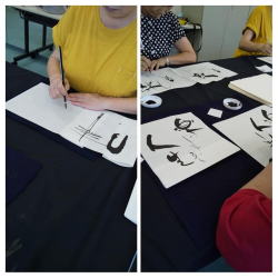 �������i